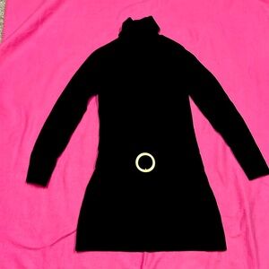 Black Sweater Dress with drop waist belt
Excellent pre-loved condition.